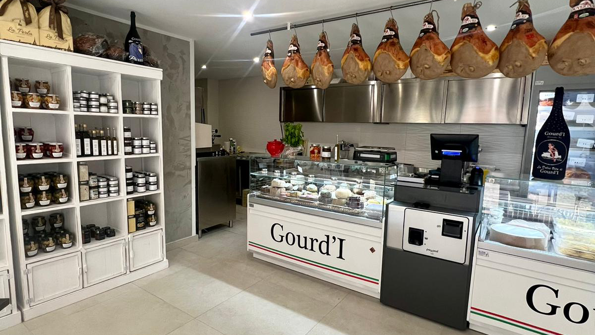 Rayons d'épicerie fine italienne, huiles et conserves Gourd'I